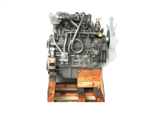 43KW ISUZU 4LE2 المحرك ، 4 سلندر محرك ديزل مادة الصلب للحفارة SK75-8